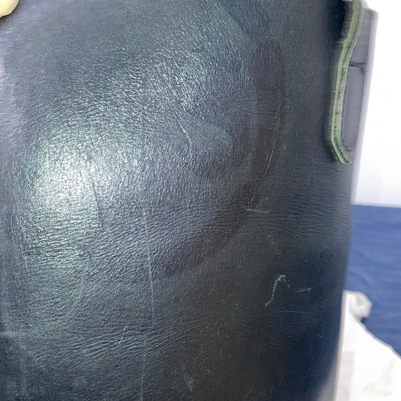 American Apparel Unlined Leather Tote - Picture 6 of 10